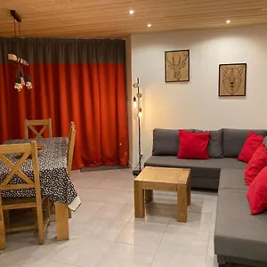  Appartement Myhome - Genepis 36 - Super T4 8 Pax Skis Aux Pieds - Val Claret